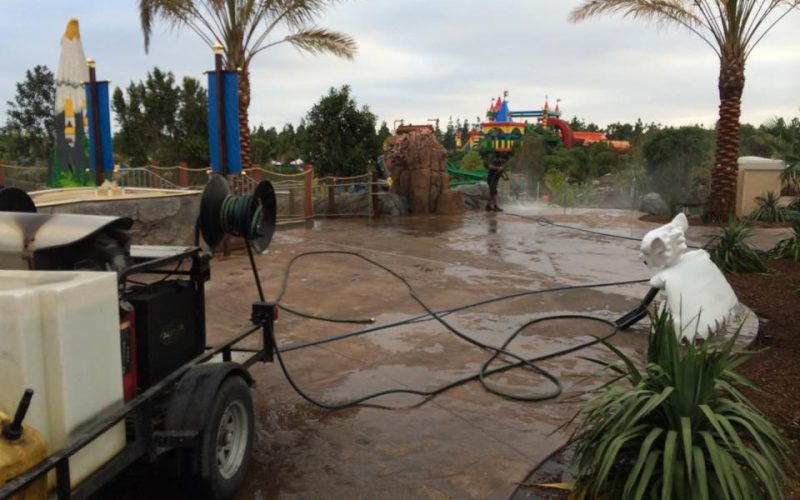 HEAVY EQUIPMENT CLEANING
