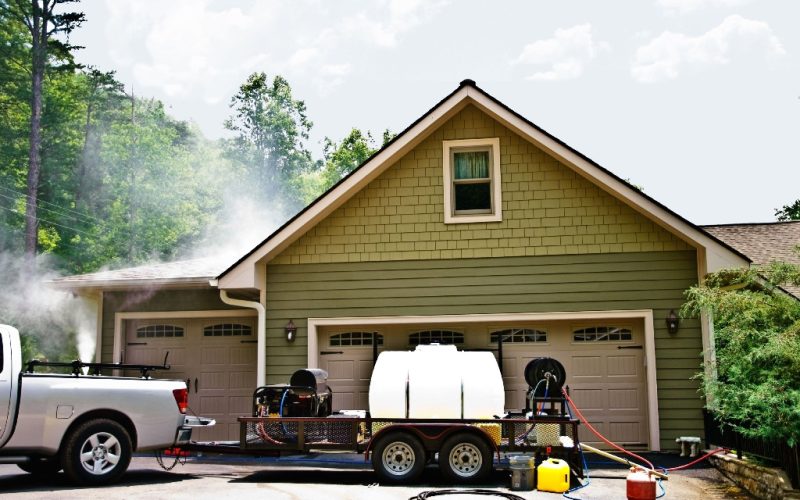 EXTERIOR HOME CLEANING